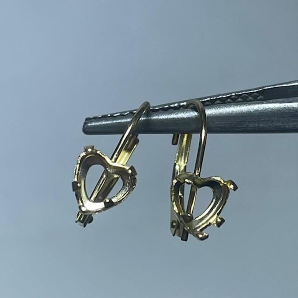 14kt Solid Yellow Gold 6mm Heart Leverback Earring Finding Pair